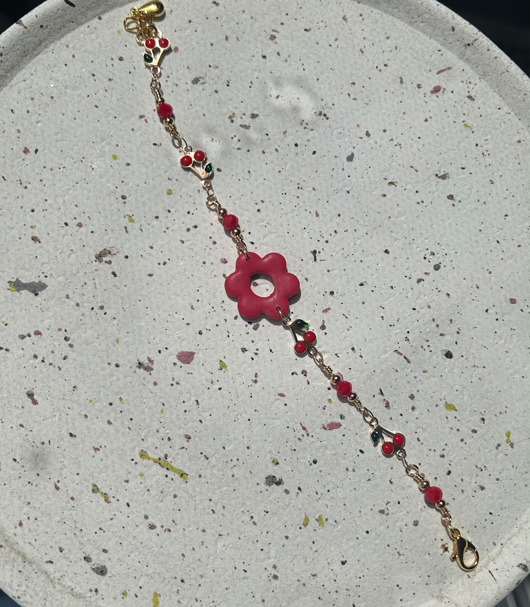 Bracelet cerise 🌺